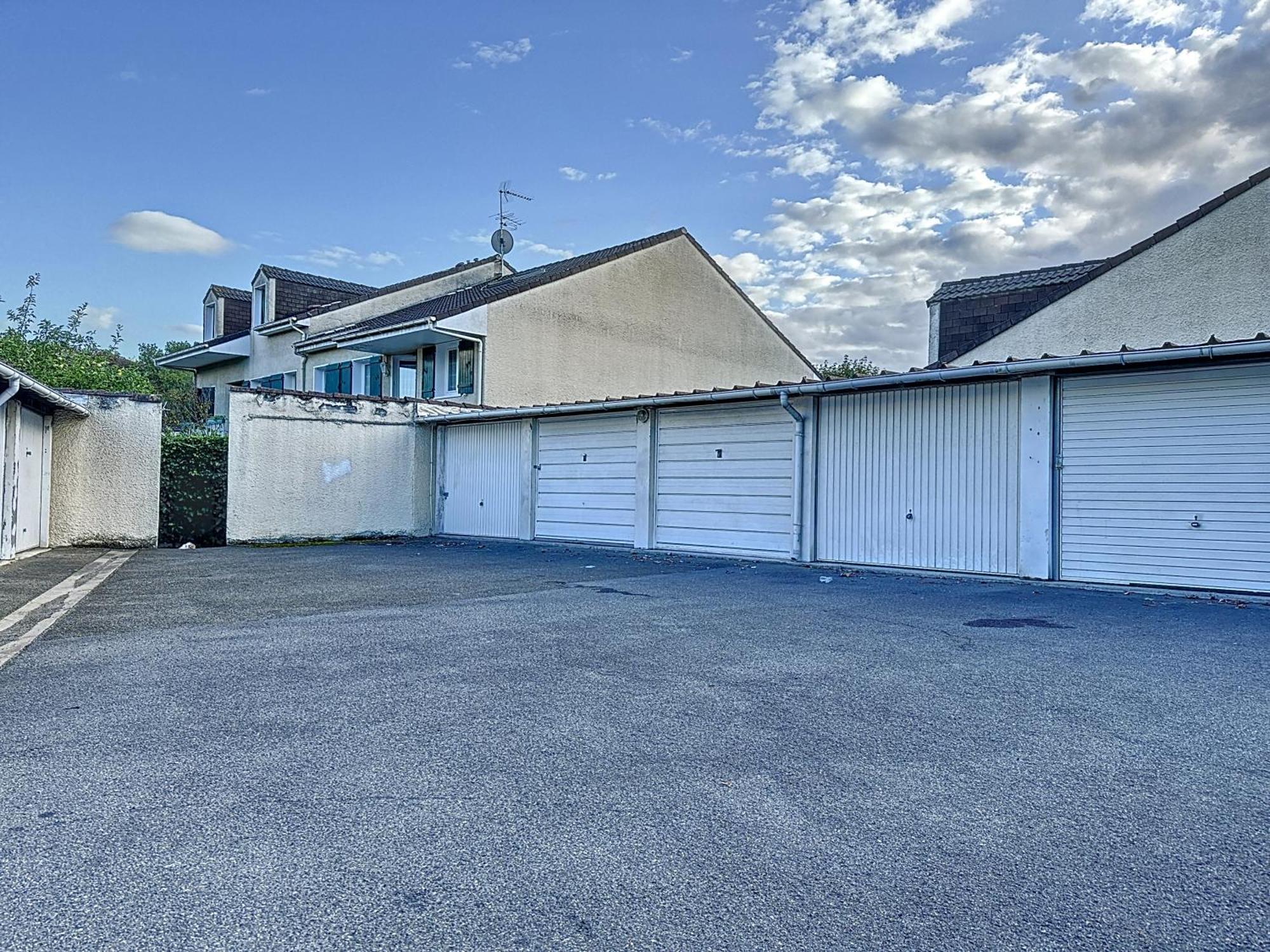 Maison 73M2 Avec Jardin St-Denis Saint-Denis  Exterior photo